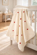 Peluş Bebek Battaniyesi 90×100 cm – Nakışlı Yumuşak Doku